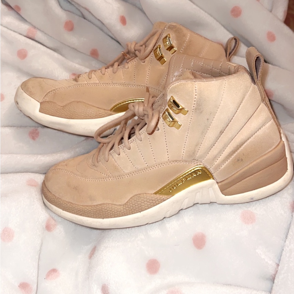 Women’s Air Jordan 12 Retro